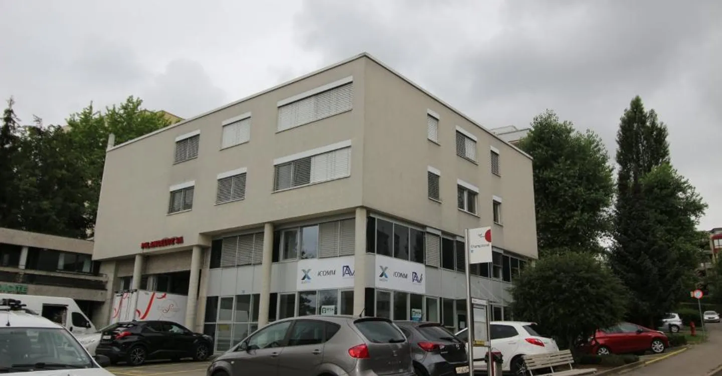 Espace Commercial avec Grandes Vitrines - Photo 4 sur 5