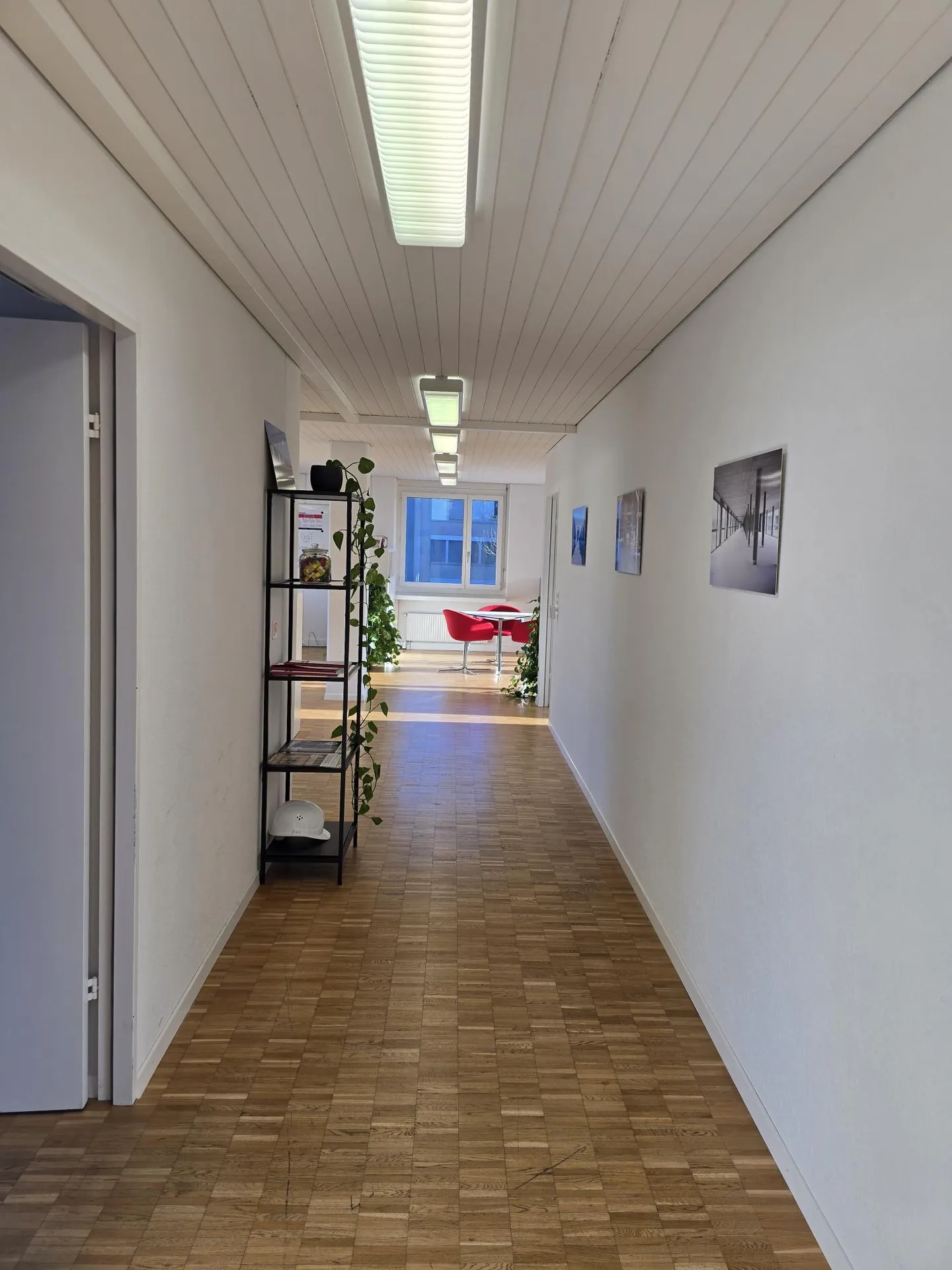 Uffici luminosi in una posizione privilegiata - benvenuti nel quartiere Silbern! - Foto 7 di 9