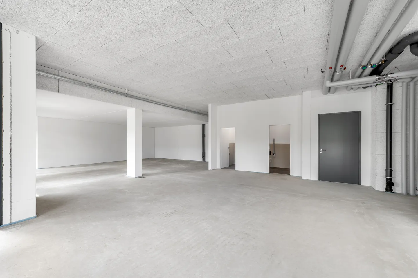 Bureau ou espace commercial dans le développement moderne Sennenwies - Photo 3 sur 8