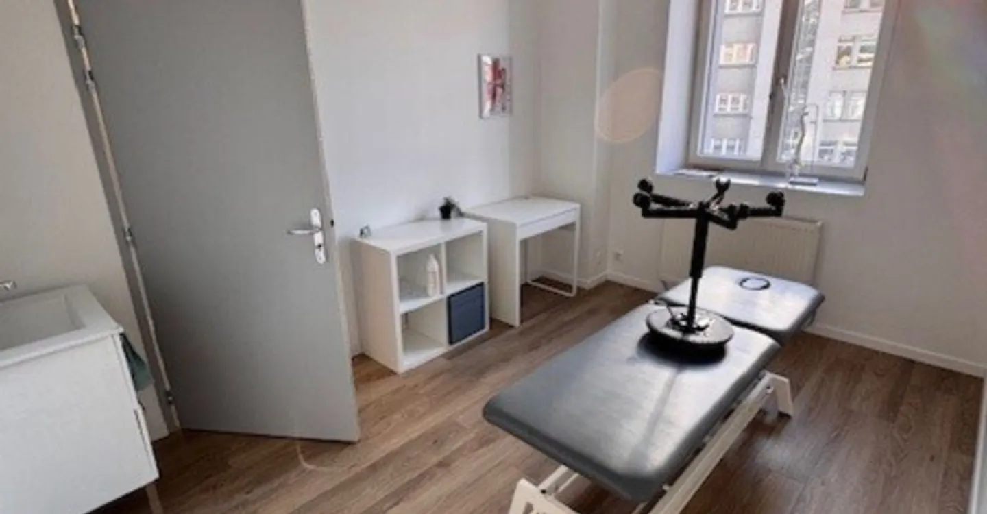 Bureau Charmant à Louer - Photo 3 sur 8