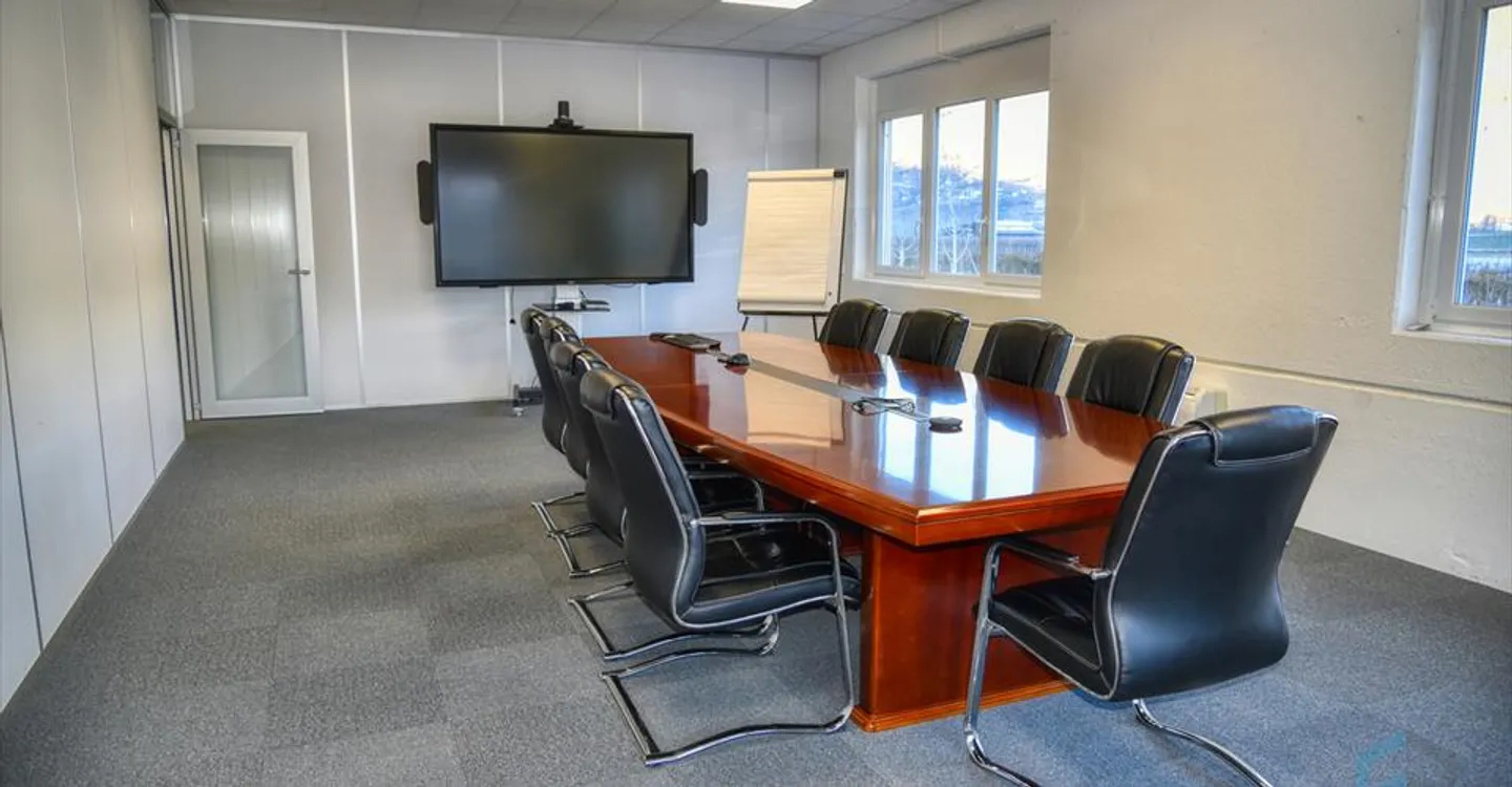 Office - Photo 5 of 13