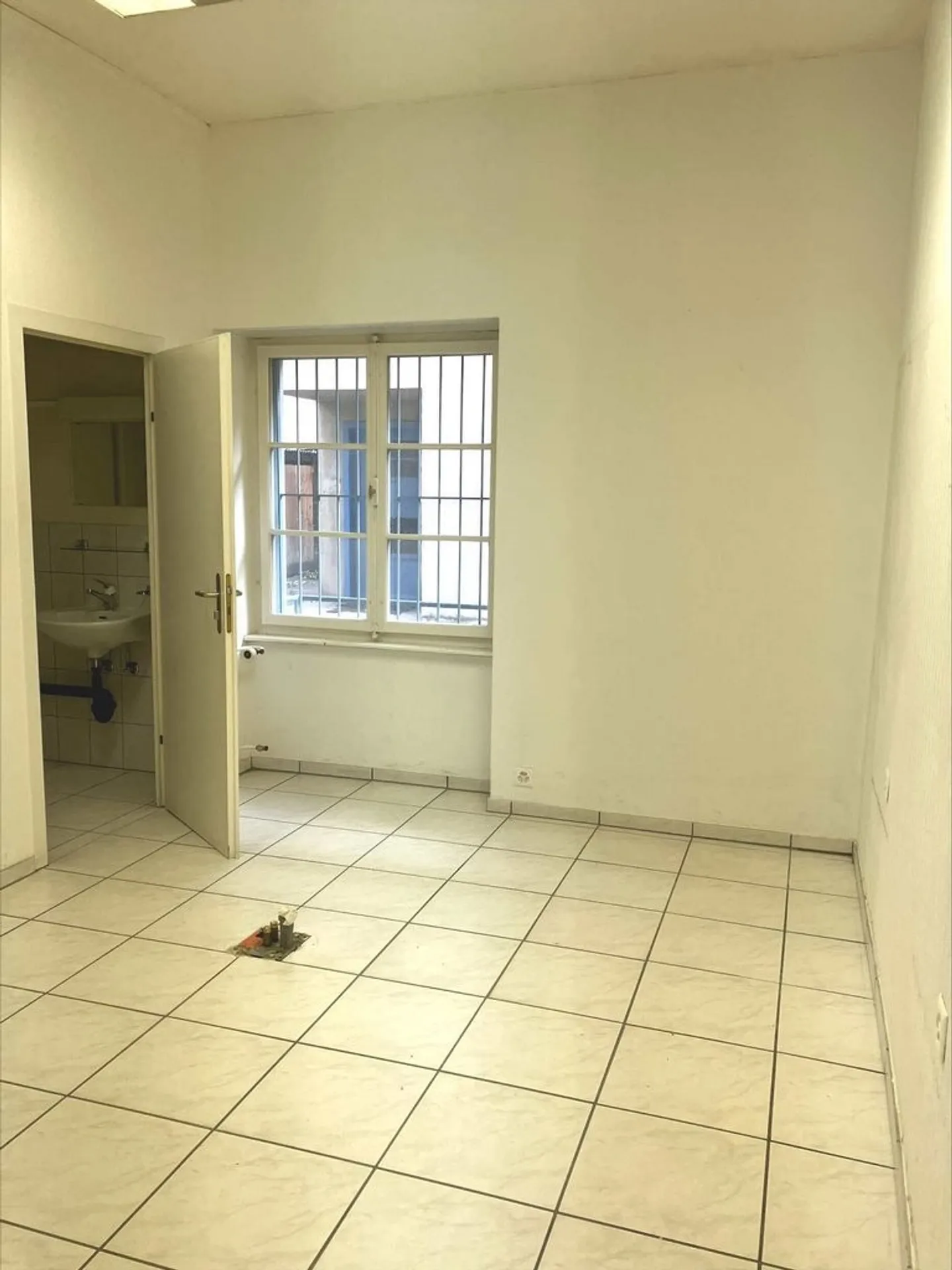 Vielseitige Gewerbefläche - Foto 5 von 7