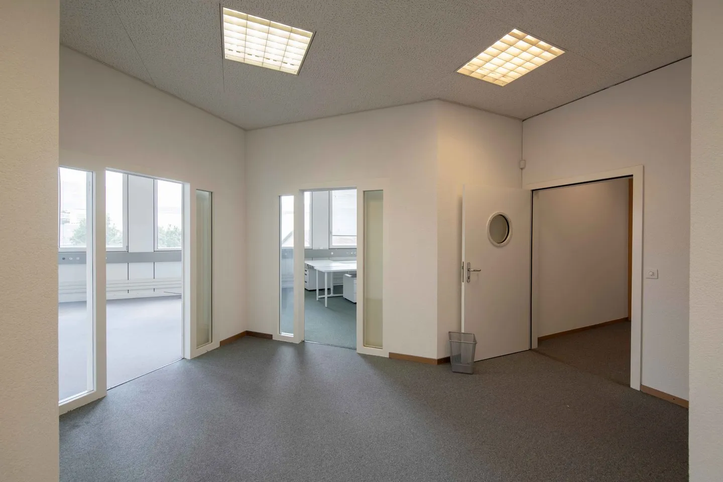 Fläche in Plan-les-Ouates – CTN 18 – 1. Etage: ca. 565m² - Foto 1 von 3