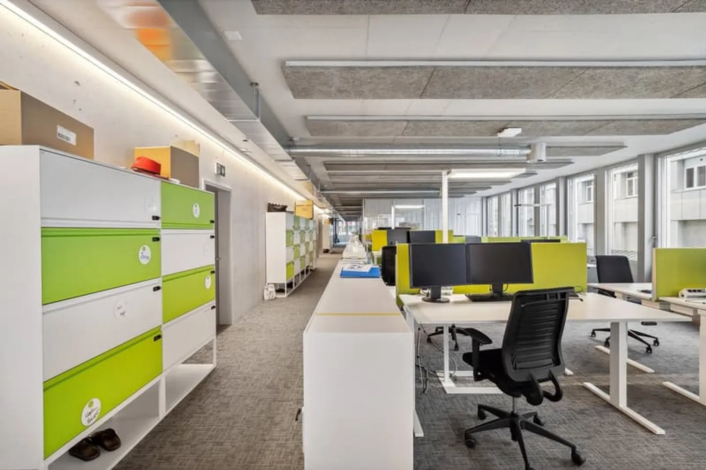 More Space. More Opportunities. Office & Practice Spaces in Köniz - Photo 6 of 13