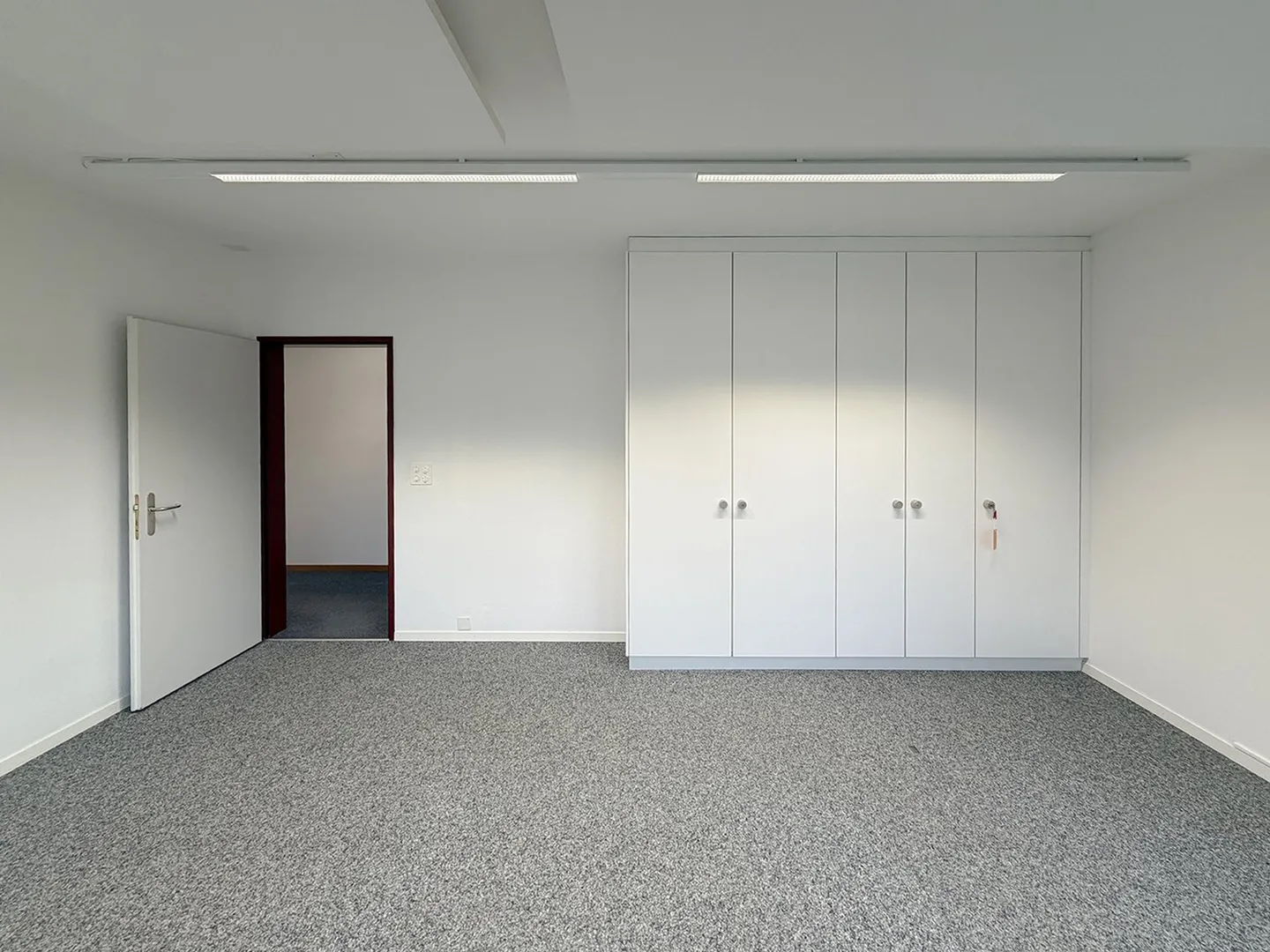 Geräumige Büroräumlichkeiten in Winterthur - Foto 6 von 12