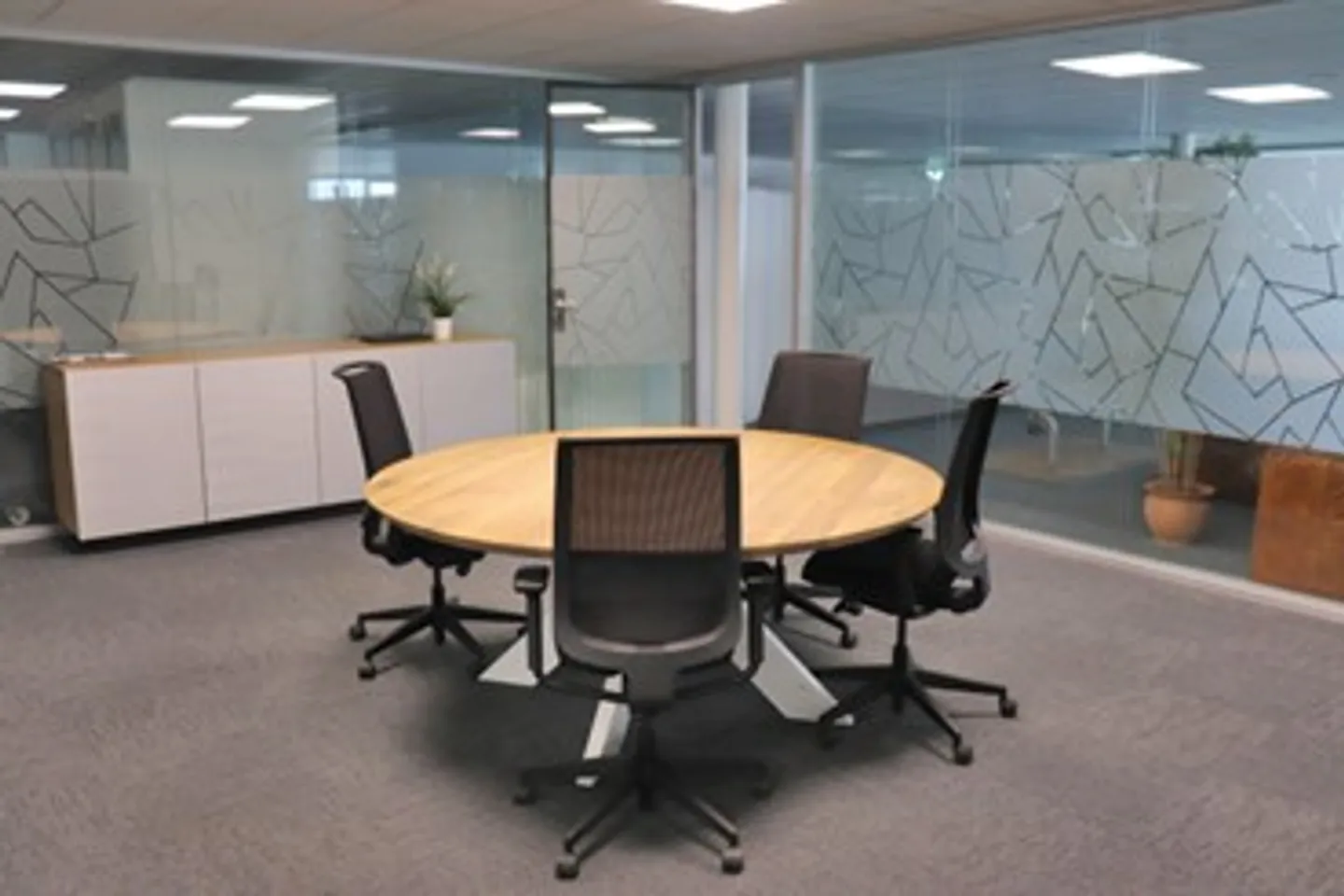 Espace de bureau moderne à Regensdorf - Photo 2 sur 5