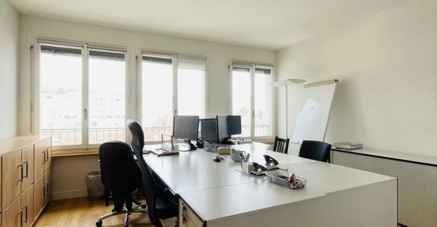 Office - Photo 2 of 13