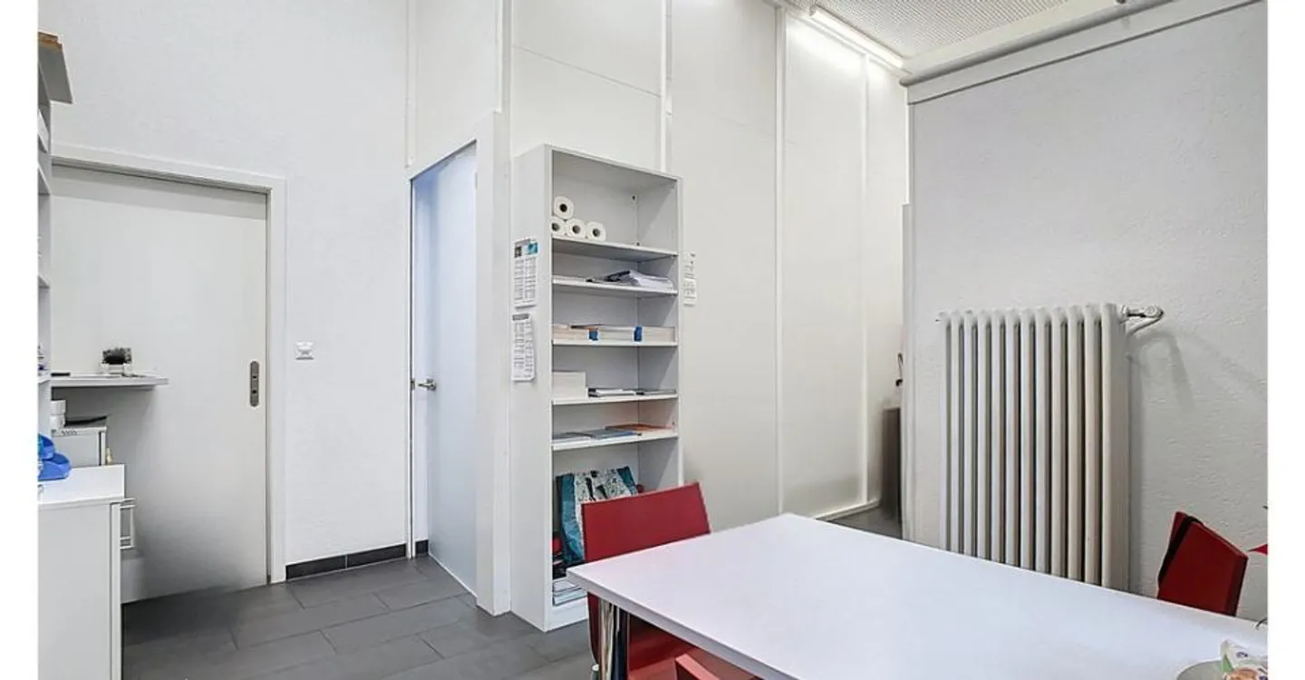 Espace Commercial en Centre-Ville - Photo 7 sur 10