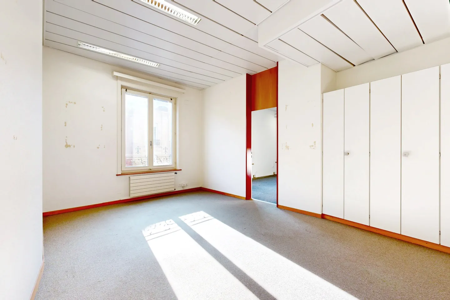Suchen Sie einen Arbeitsplatz im Stadtzentrum von Neuenburg? - Foto 4 von 12