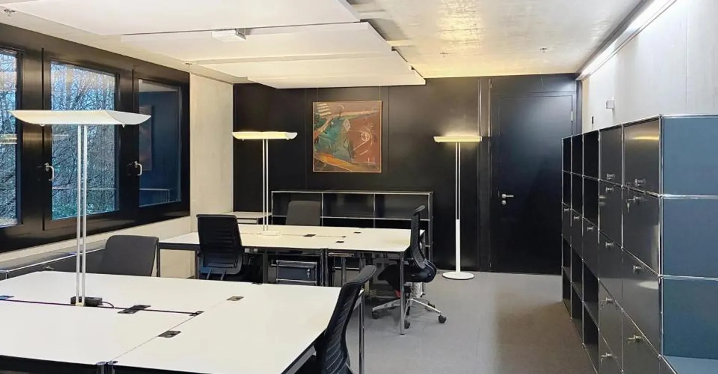 Office - Photo 3 of 8