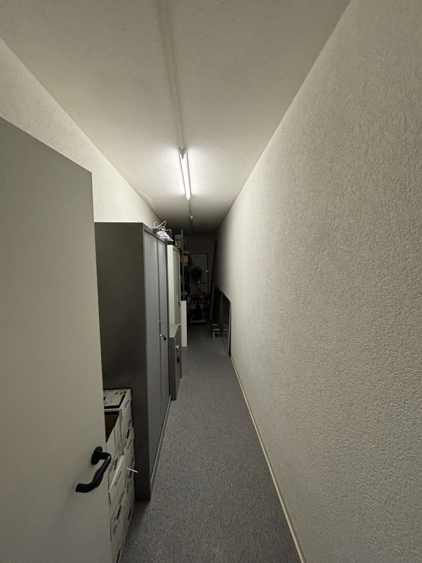 Da cogliere! Superficie per uffici luminosa in edificio misto - Foto 7 di 9