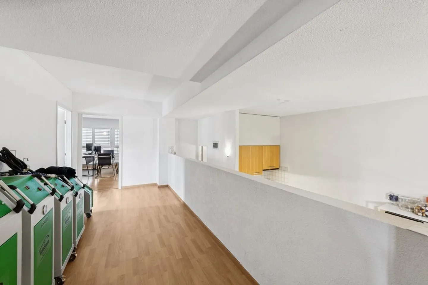 Wunderschöne Büros ideal gelegen in Ecublens! - Foto 3 von 10