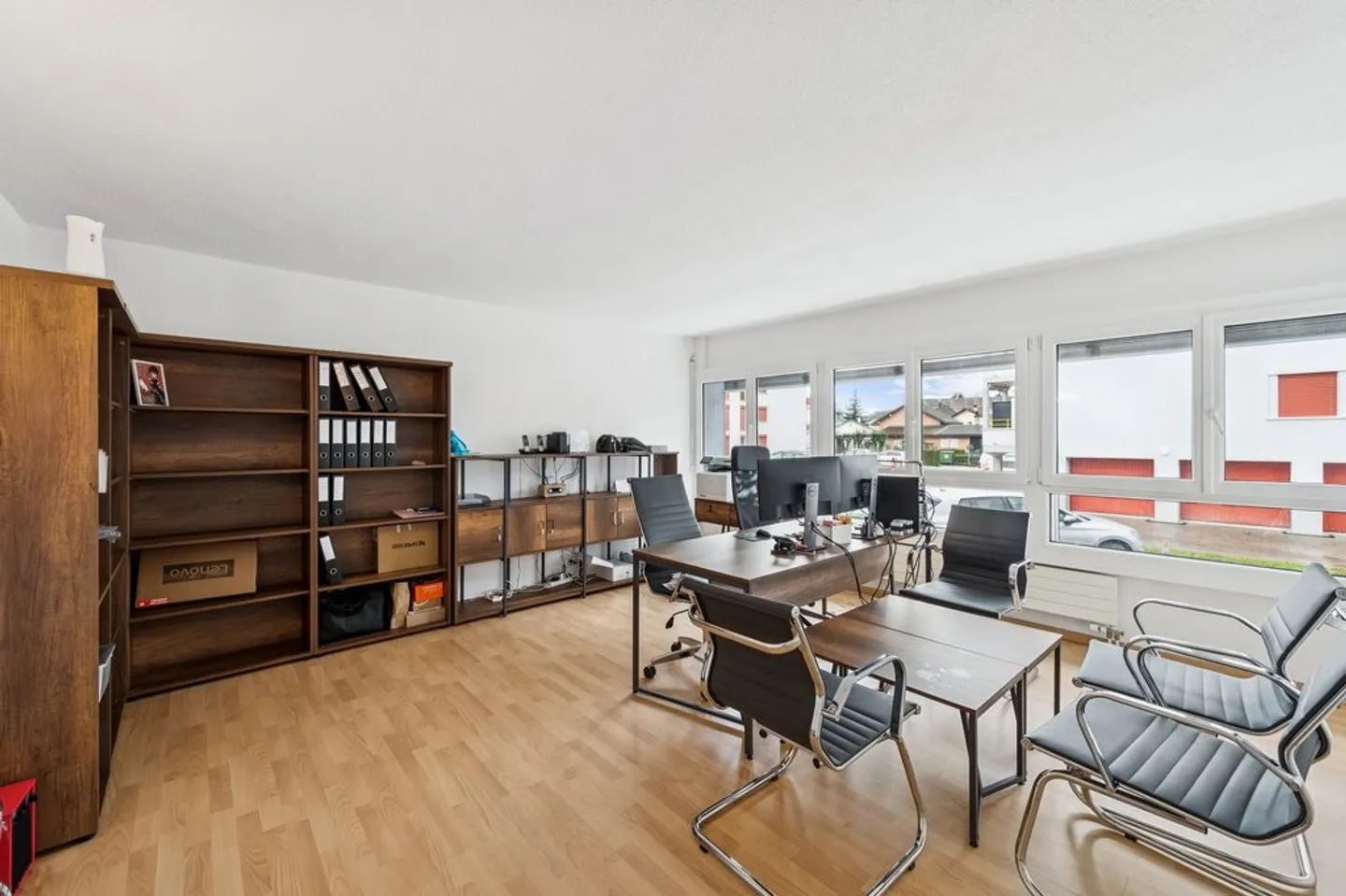 Wunderschöne Büros ideal gelegen in Ecublens! - Foto 7 von 10