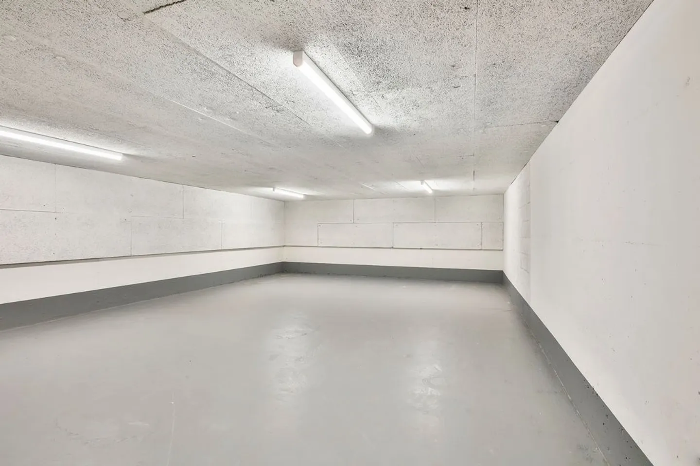 Large storage space in the city center - Photo 3 of 3