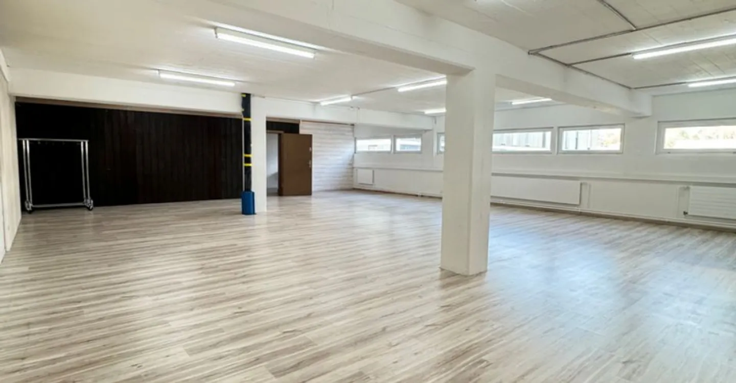 Büro - Foto 2 von 3