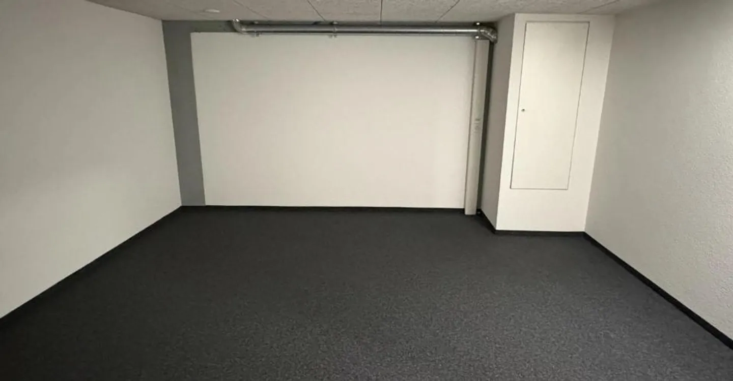 Espace de stockage à Bex - Photo 2 sur 4