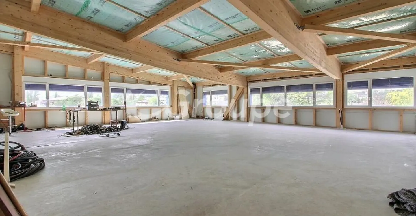 Espace Commercial à Saint-Léonard - Photo 5 sur 9