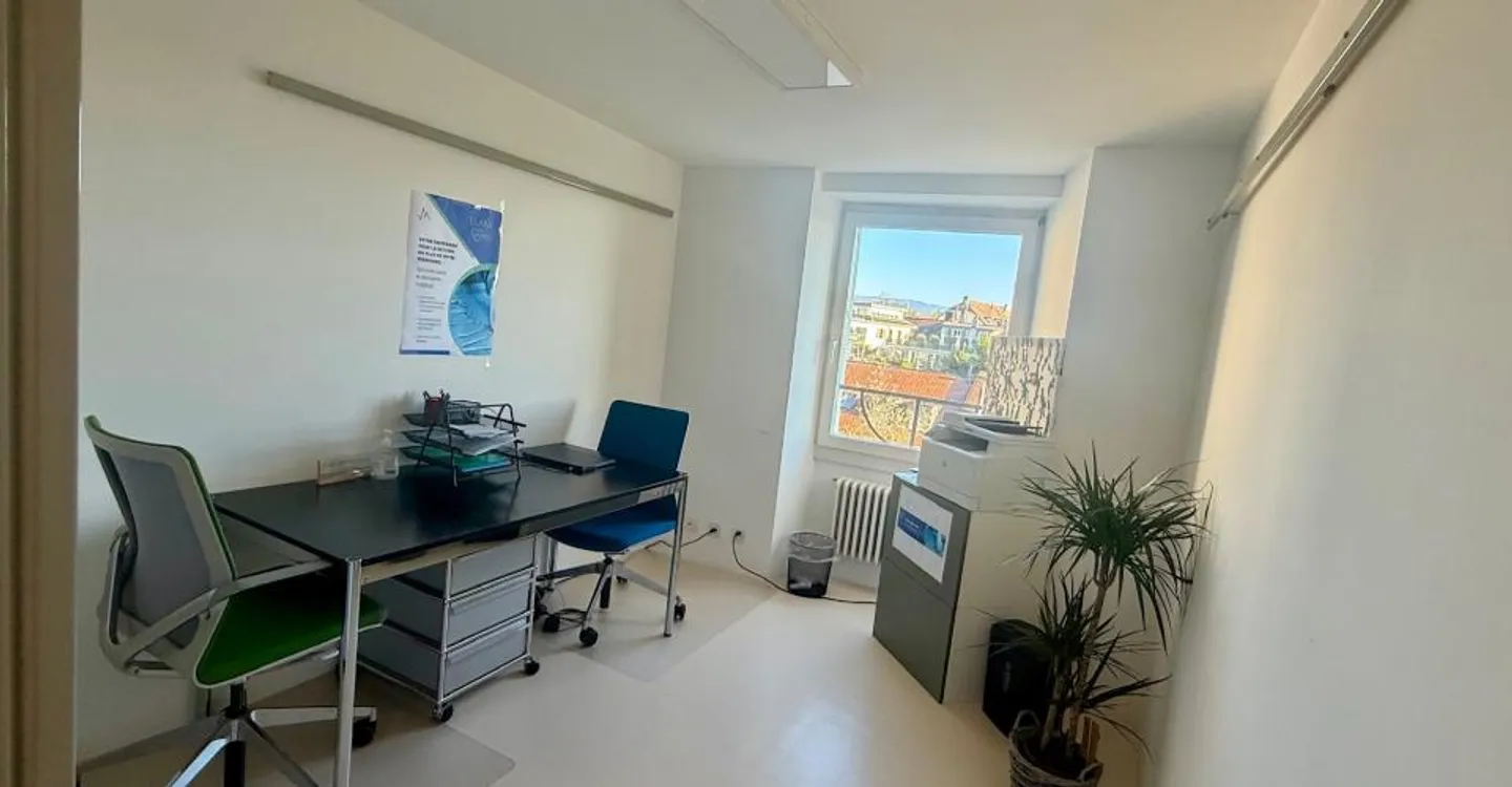 Ufficio 6 stanze - Foto 5 di 13