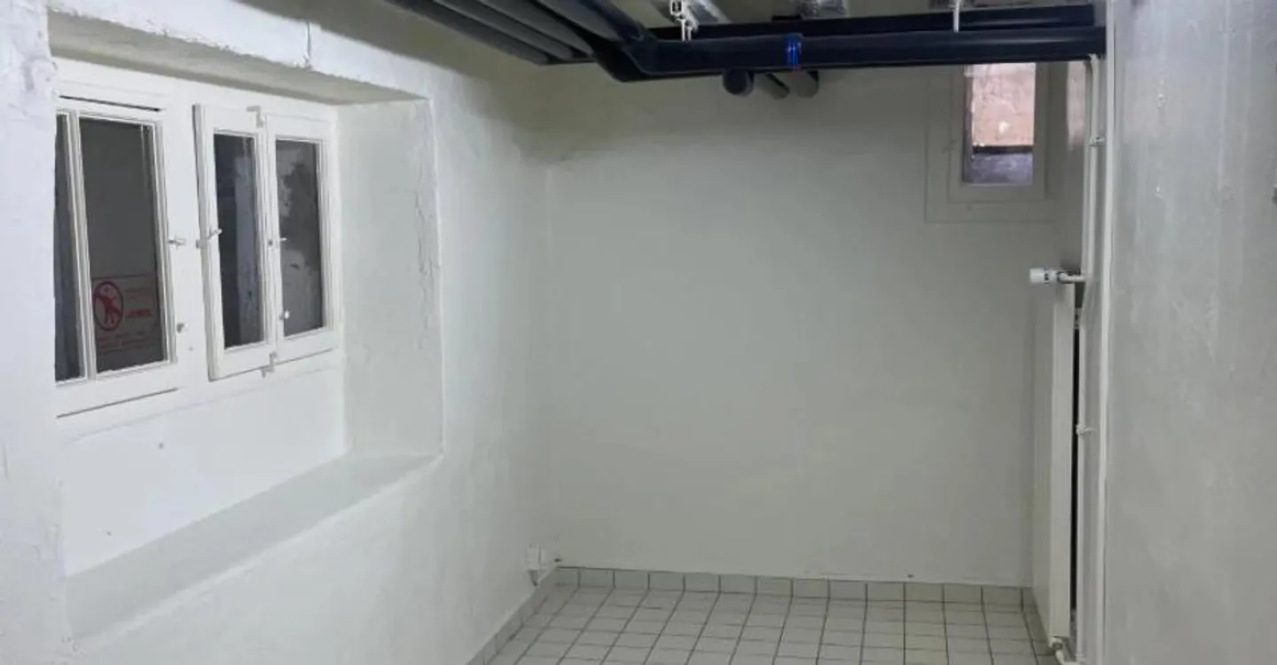 5-room commercial space - Photo 6 of 9