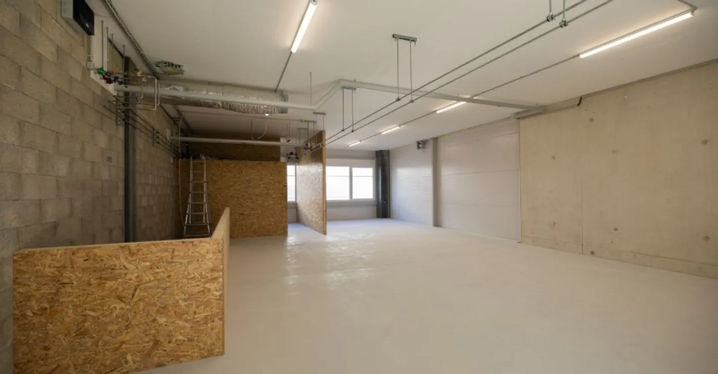 Workshop 1 room - Photo 4 of 7