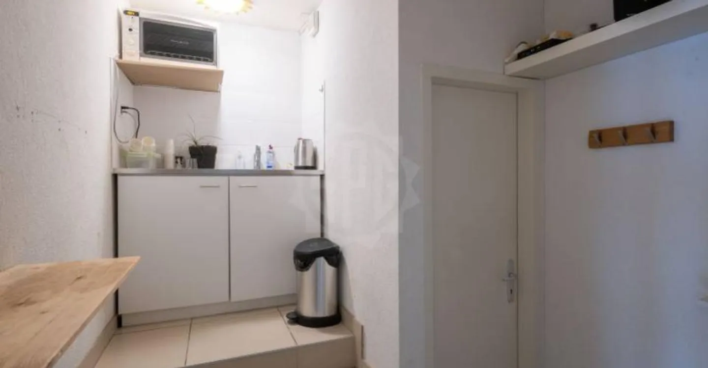 Espace Commercial Charmant - Photo 4 sur 8