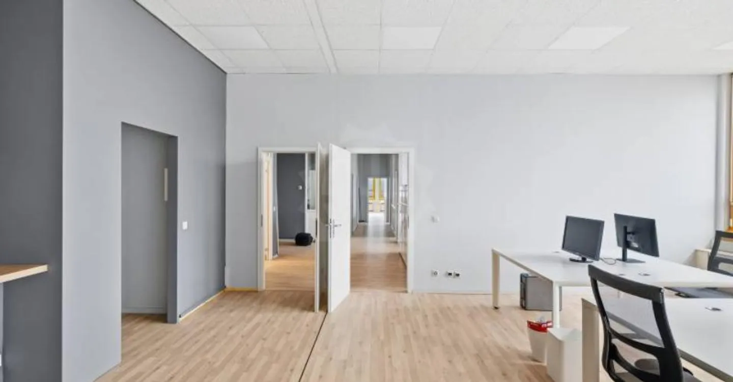 Office - Photo 6 of 13