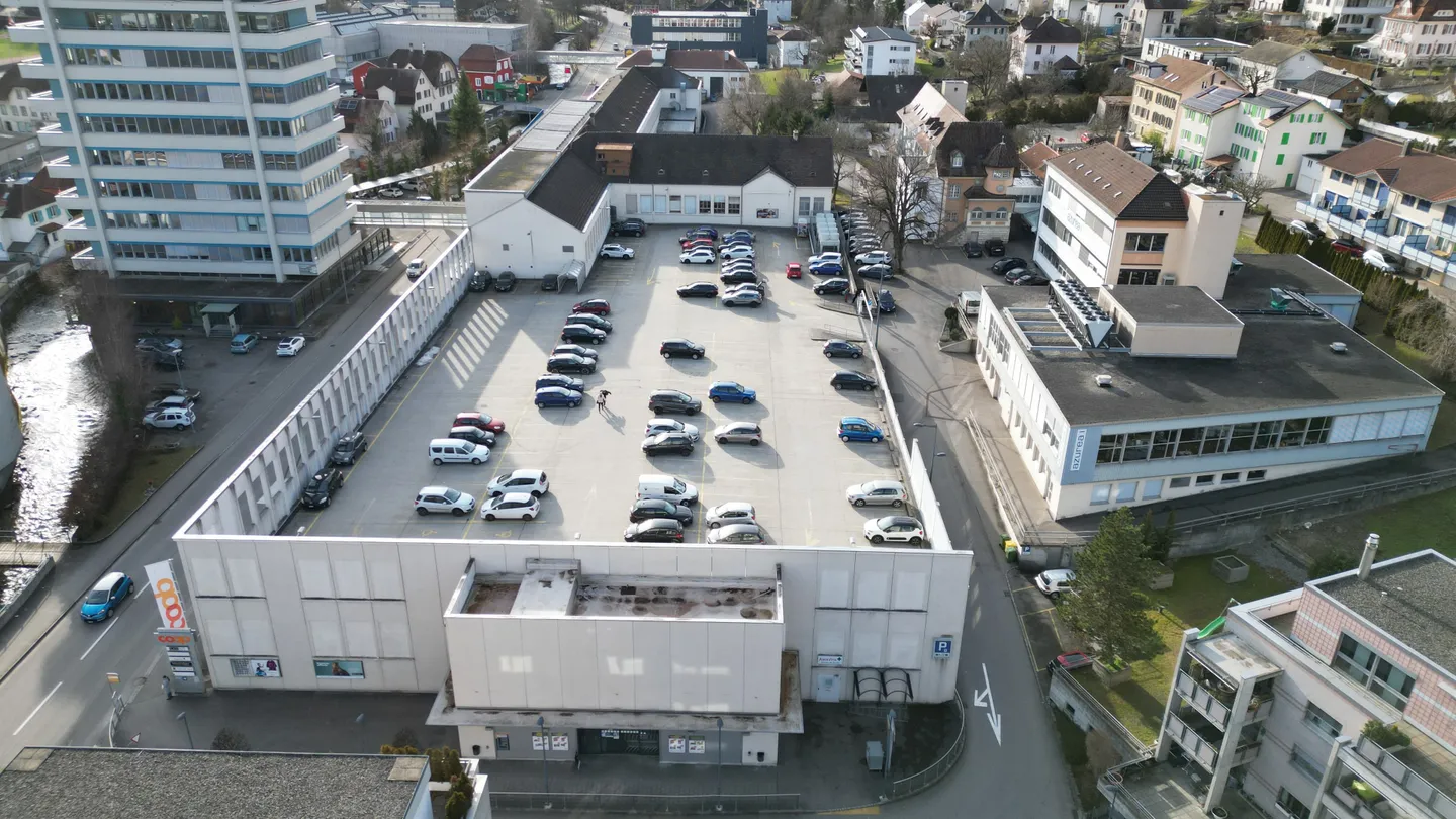 Espace Commercial à Moutier - Photo 2 sur 7