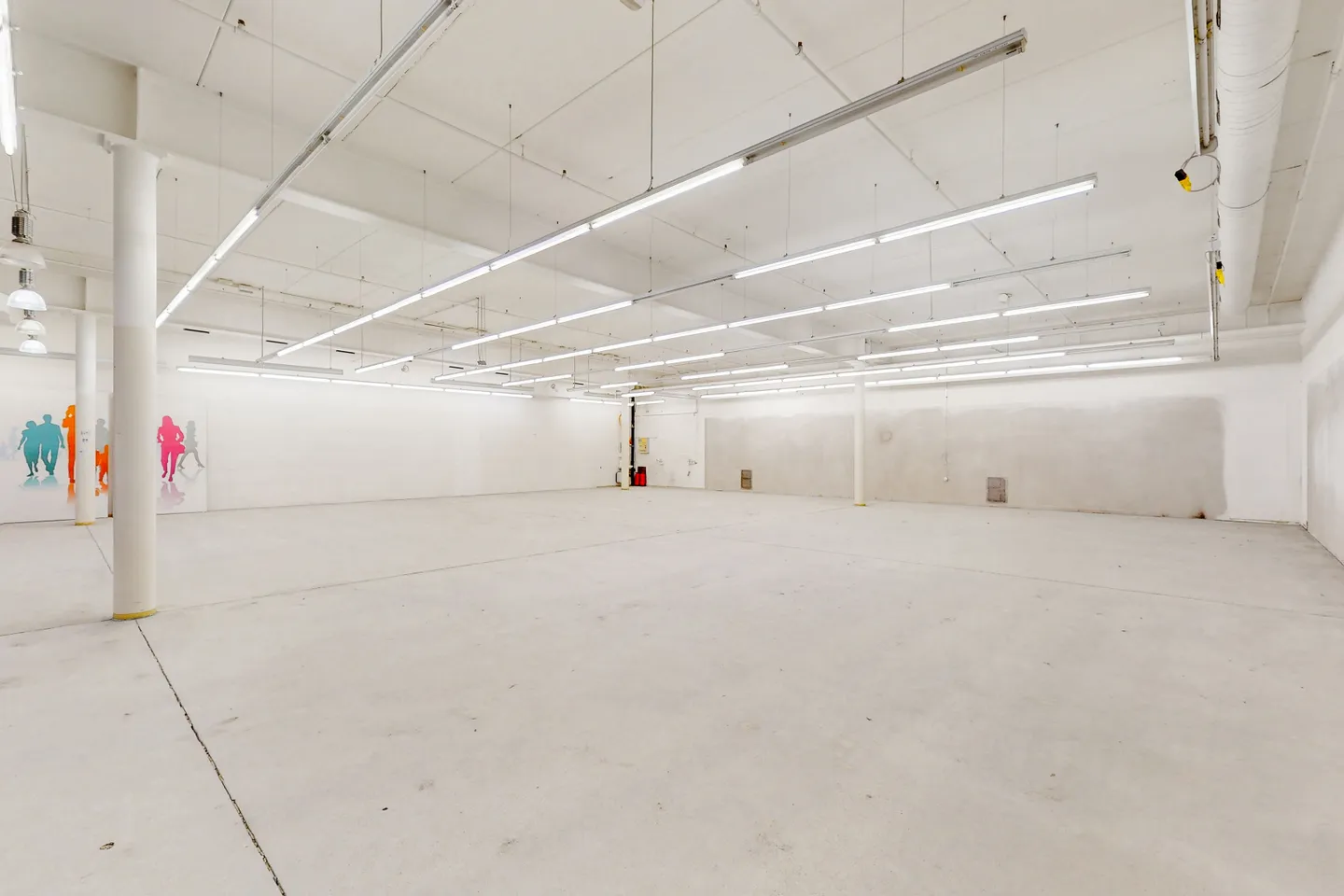 Espace Commercial à Moutier - Photo 3 sur 7