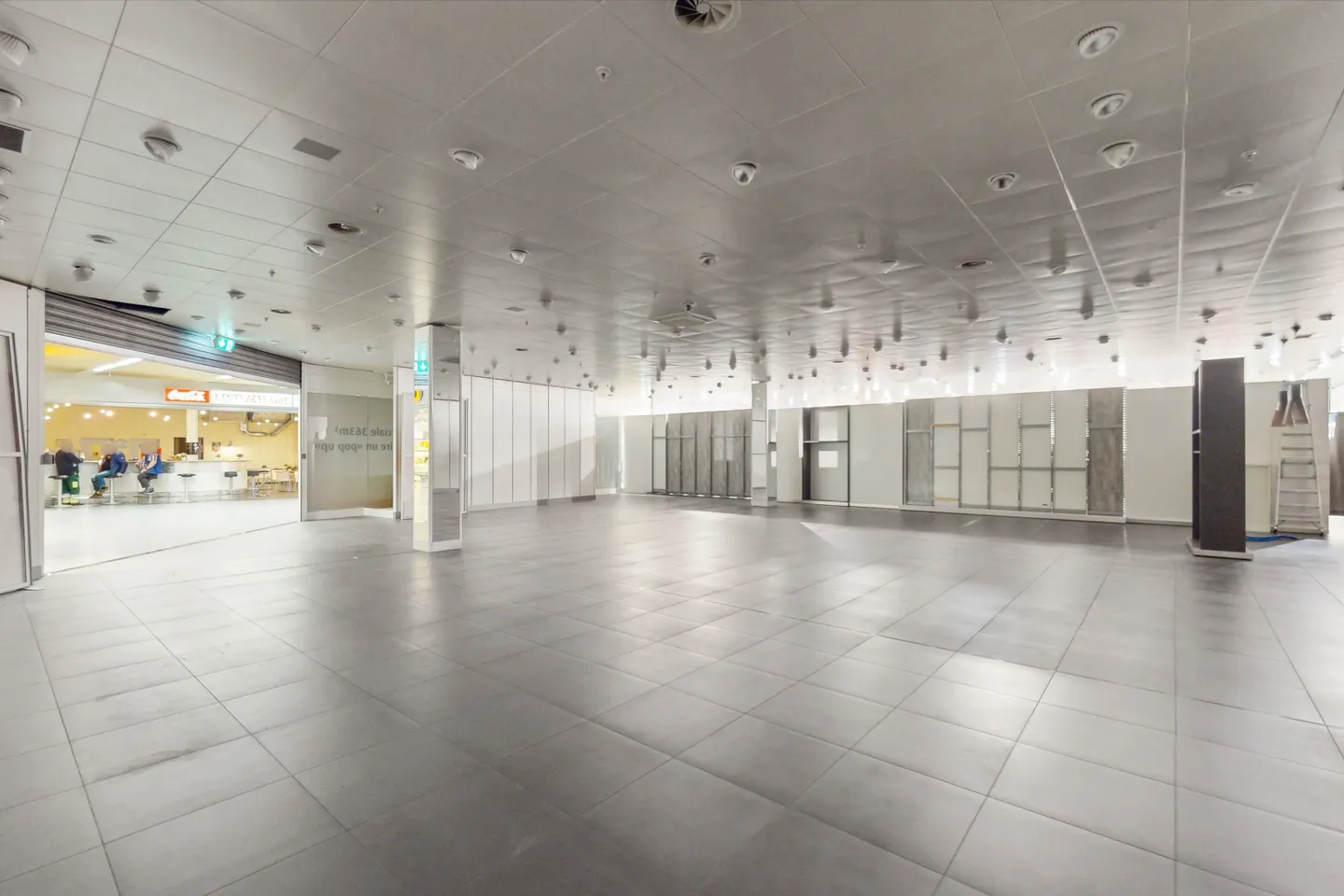 Espace Commercial en Emplacement Privilégié - Photo 4 sur 4