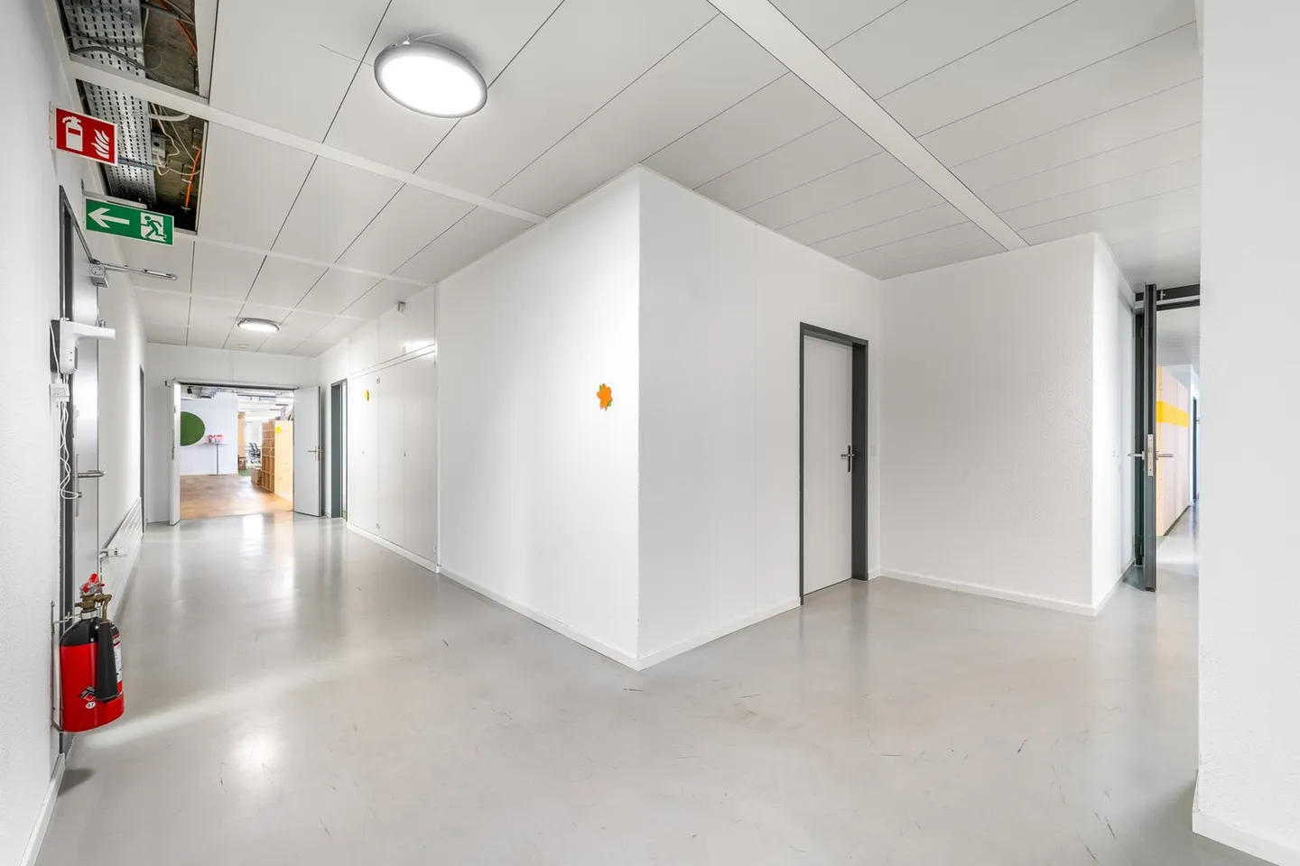 Votre nouveau bureau au cœur de Zurich Oerlikon - moderne, flexible, bien desservi - Photo 3 sur 13