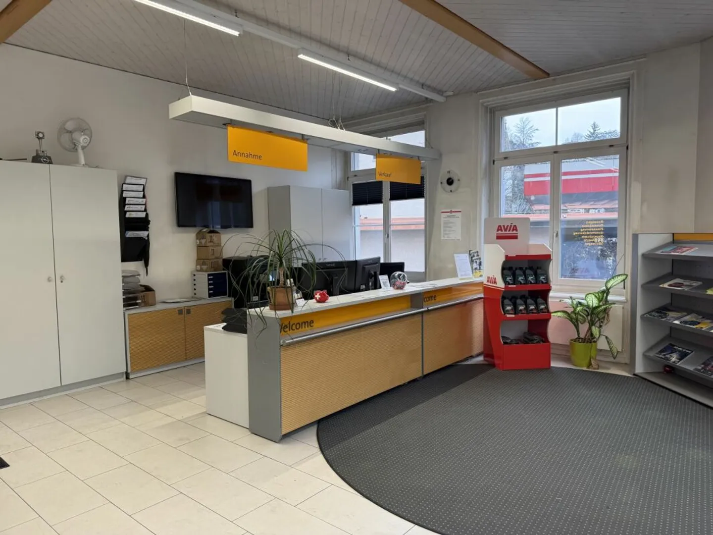 Showroom & Werkstatt zu Vermieten - Foto 2 von 13
