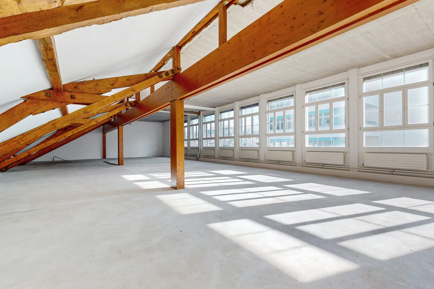 Espace de Bureau Moderne à Moutier - Photo 3 sur 6