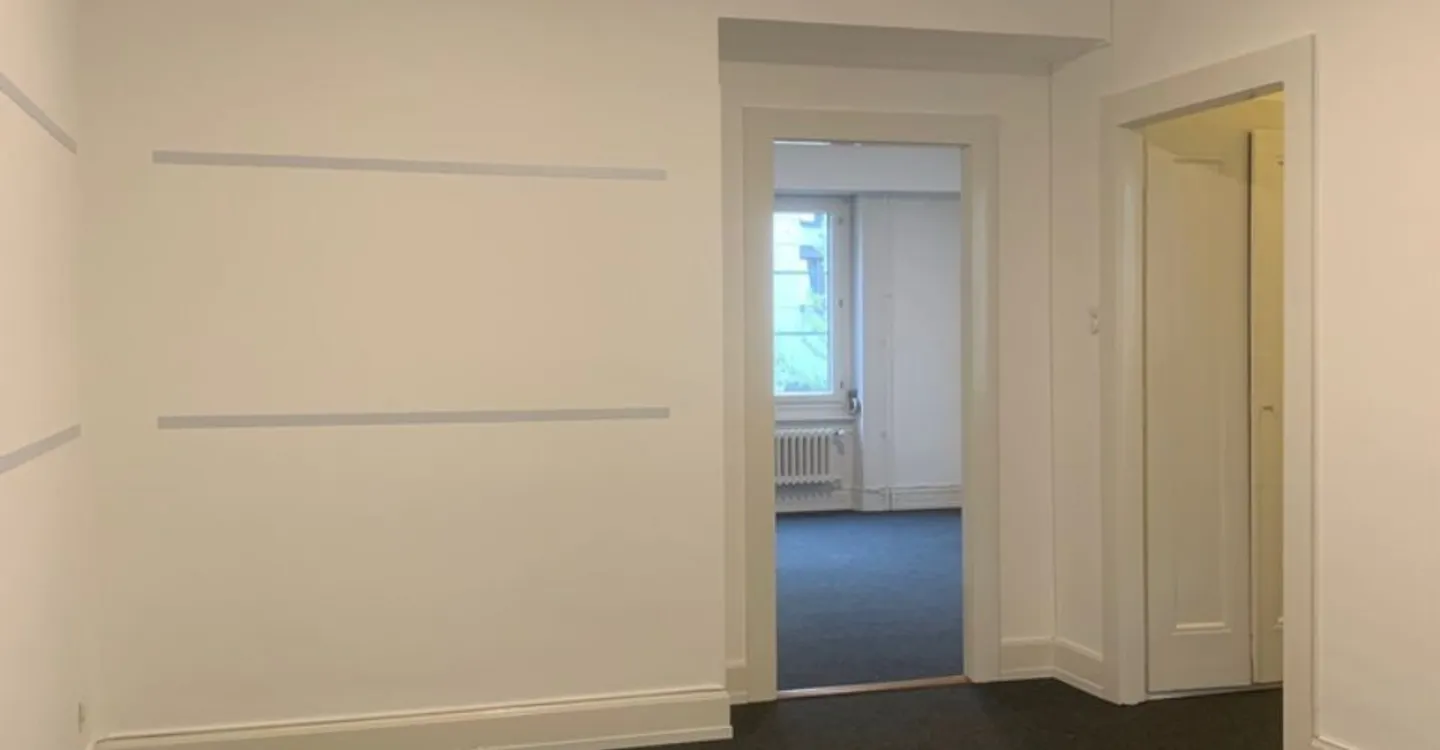 Office - Photo 3 of 11