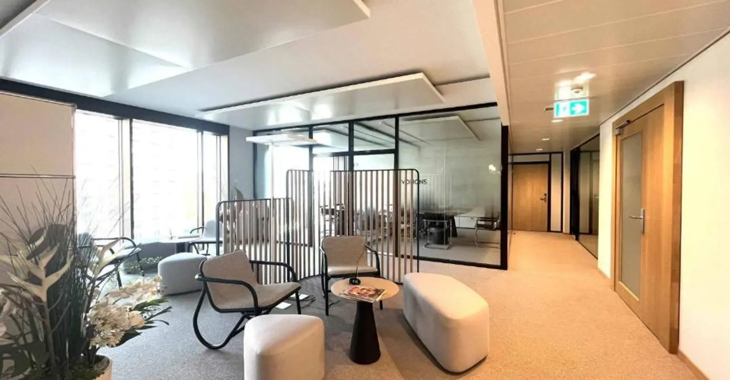 Office - Photo 2 of 12