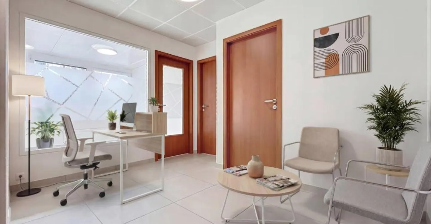 Espace Commercial dans un Quartier Dynamique - Photo 3 sur 13