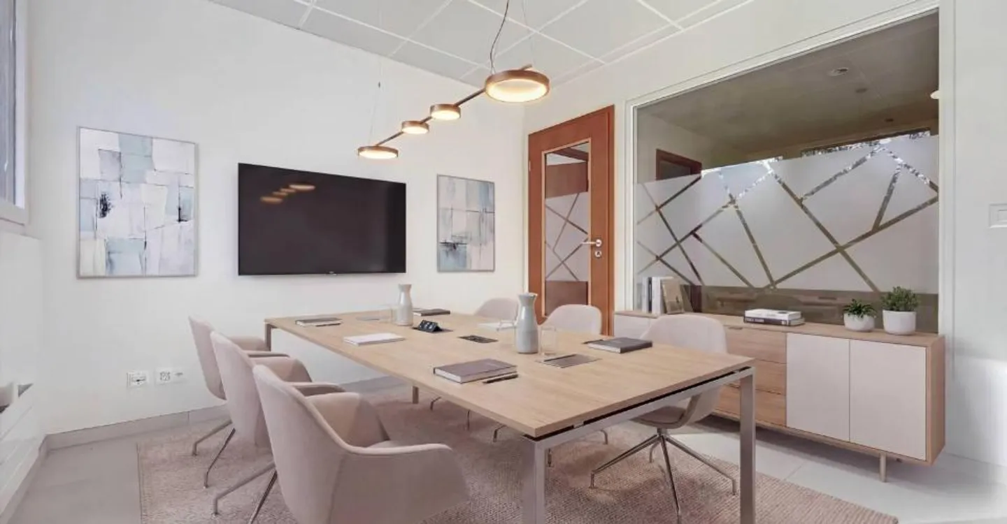 Espace Commercial dans un Quartier Dynamique - Photo 2 sur 13