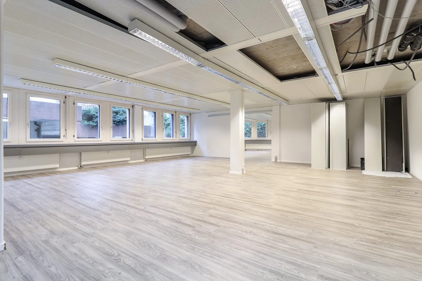 Attractive office or practice premises in the Mattenhof district - Photo 7 of 12