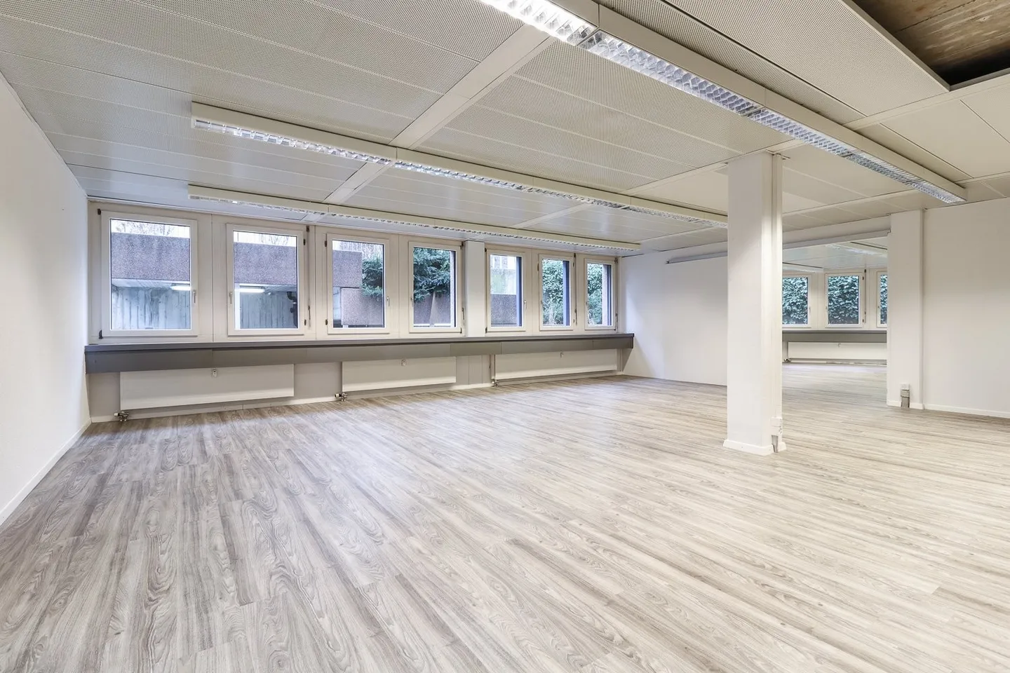 Attractive office or practice premises in the Mattenhof district - Photo 8 of 12