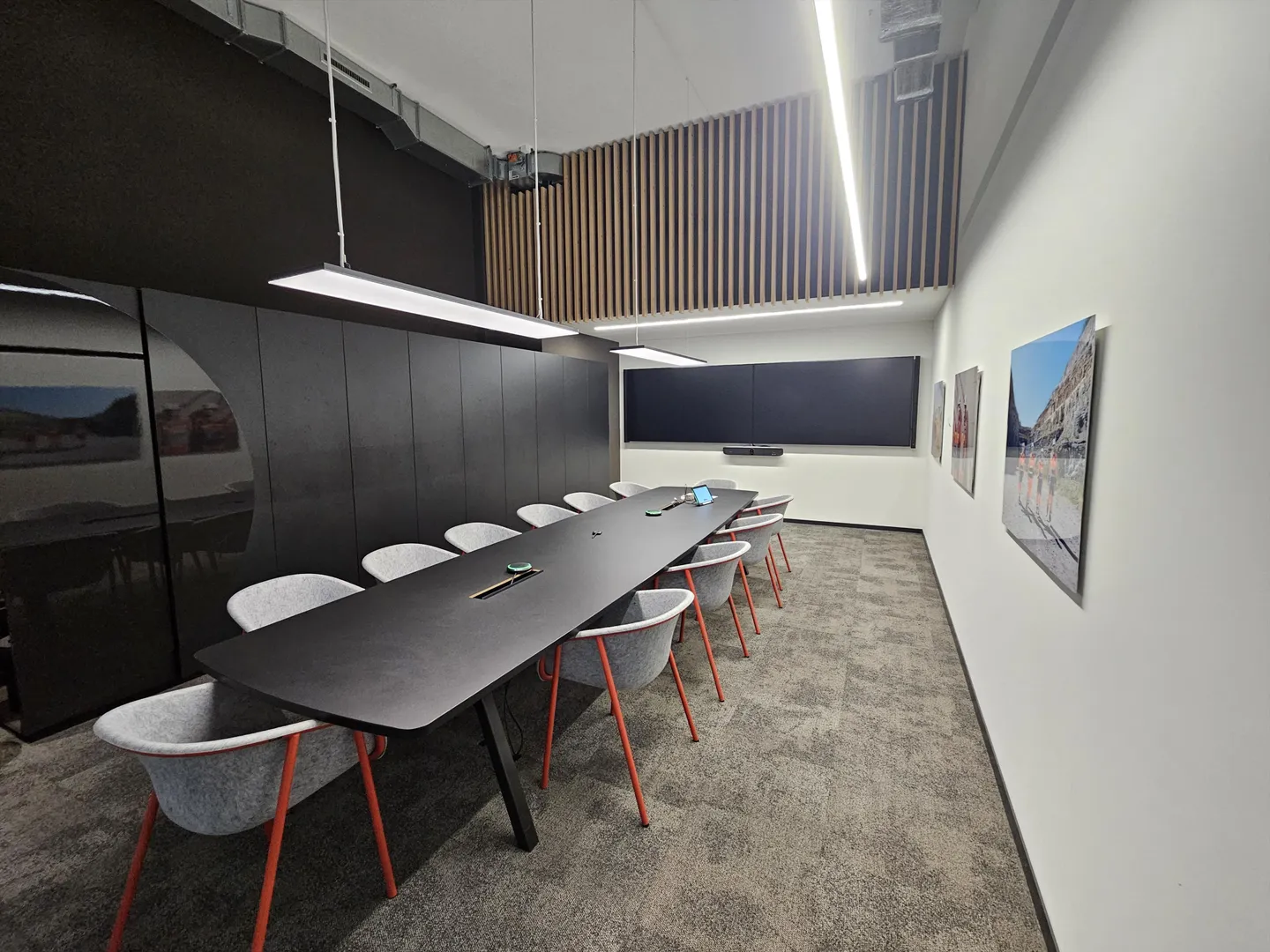 Sous-location - 2'800 m² bureau prêt à emménager et meublé - Photo 3 sur 9