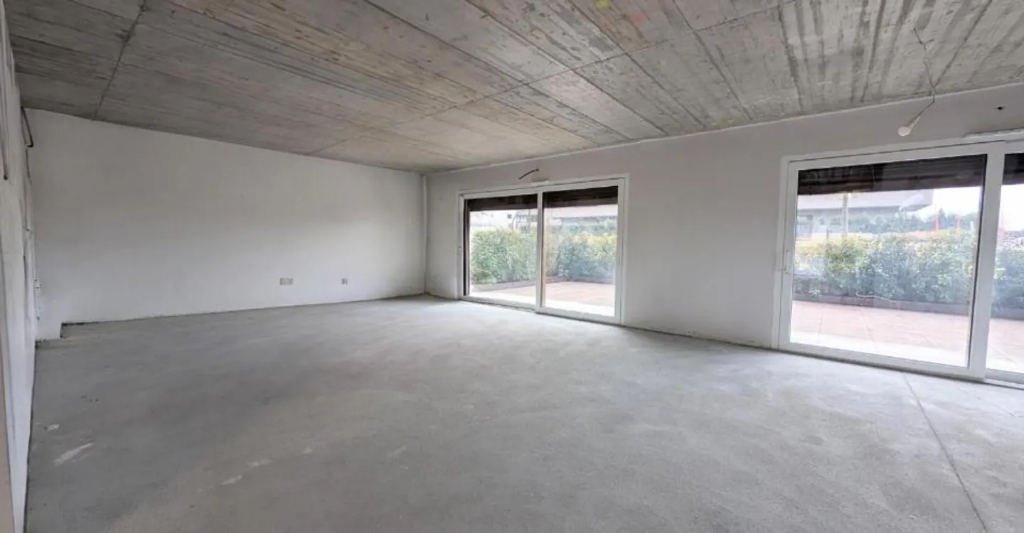 Espace Commercial dans un Quartier Dynamique - Photo 4 sur 9