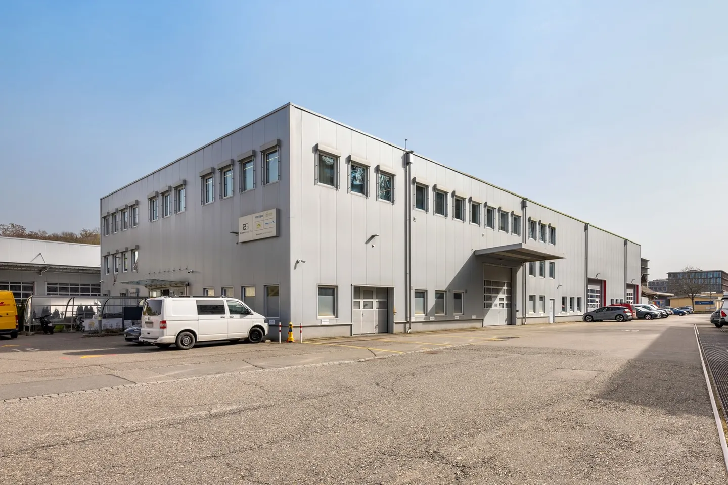 Flexible Gewerbeflächen in Ittigen - Foto 1 von 9