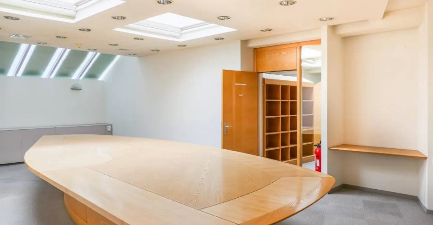 Bureau Élégant à Genève - Photo 3 sur 7