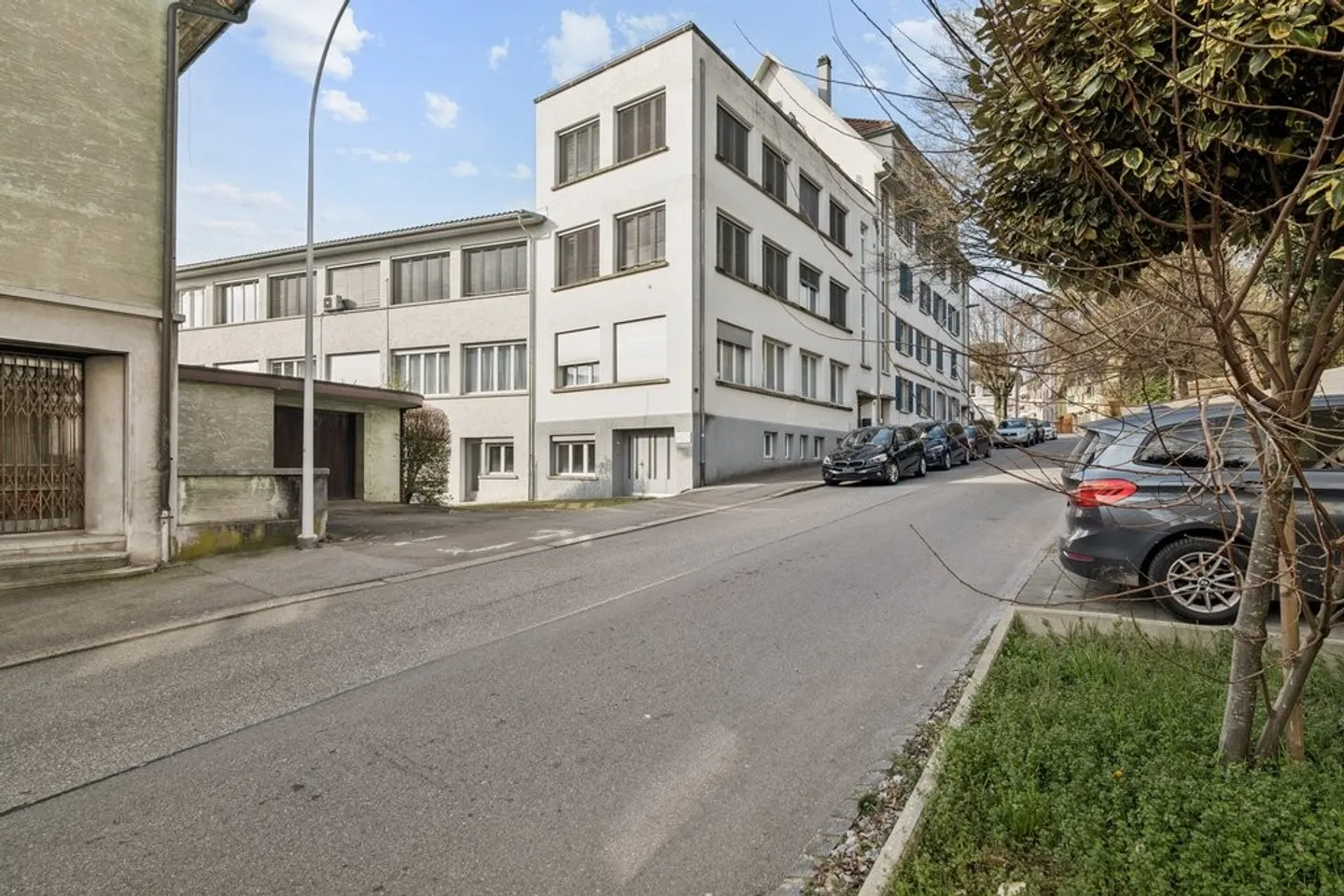 Attraktive Büro- und Gewerberäumlichkeiten in Grenchen! - Photo 1 sur 13