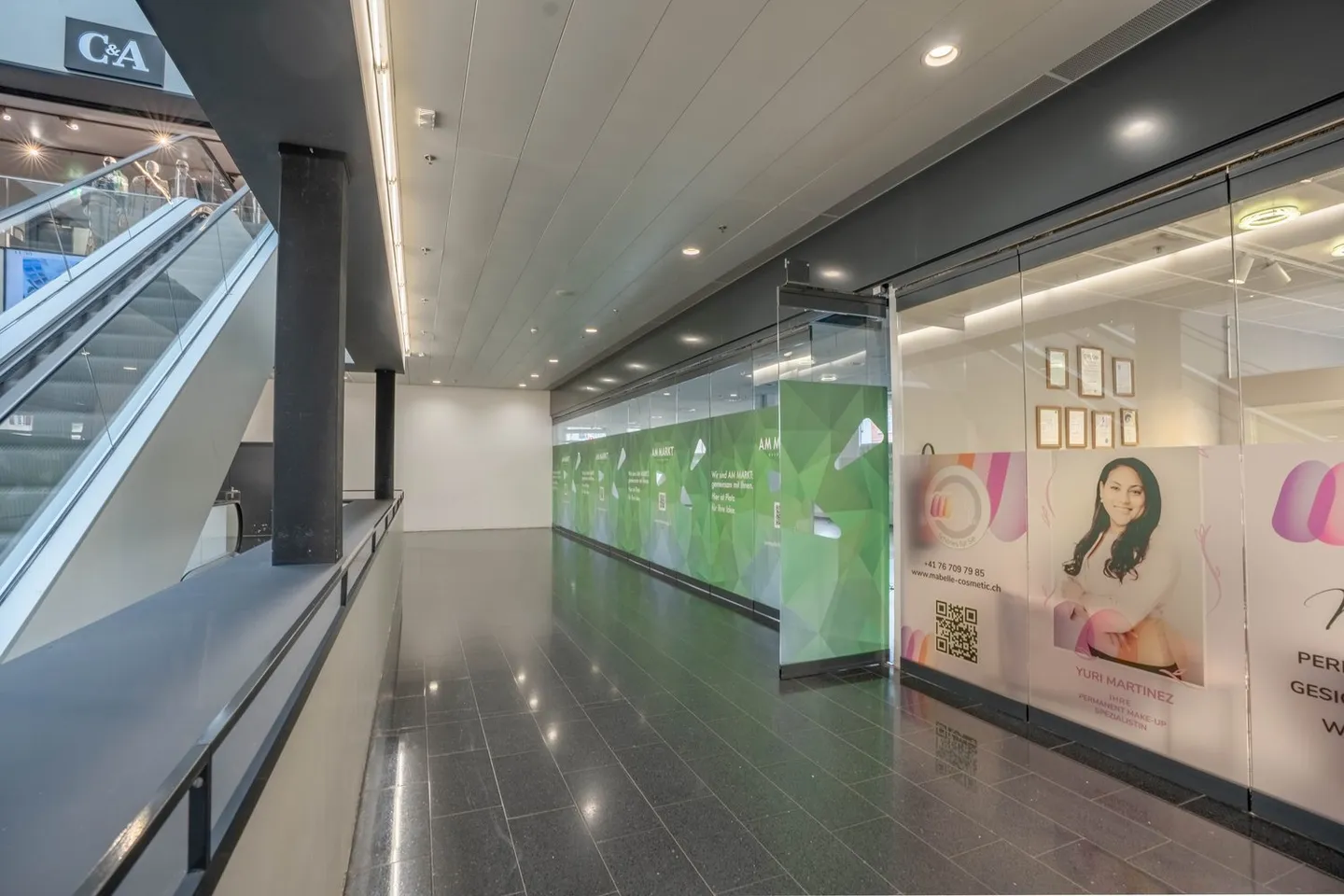 Espace de vente attrayant au centre de Heerbrugg - Photo 5 sur 7