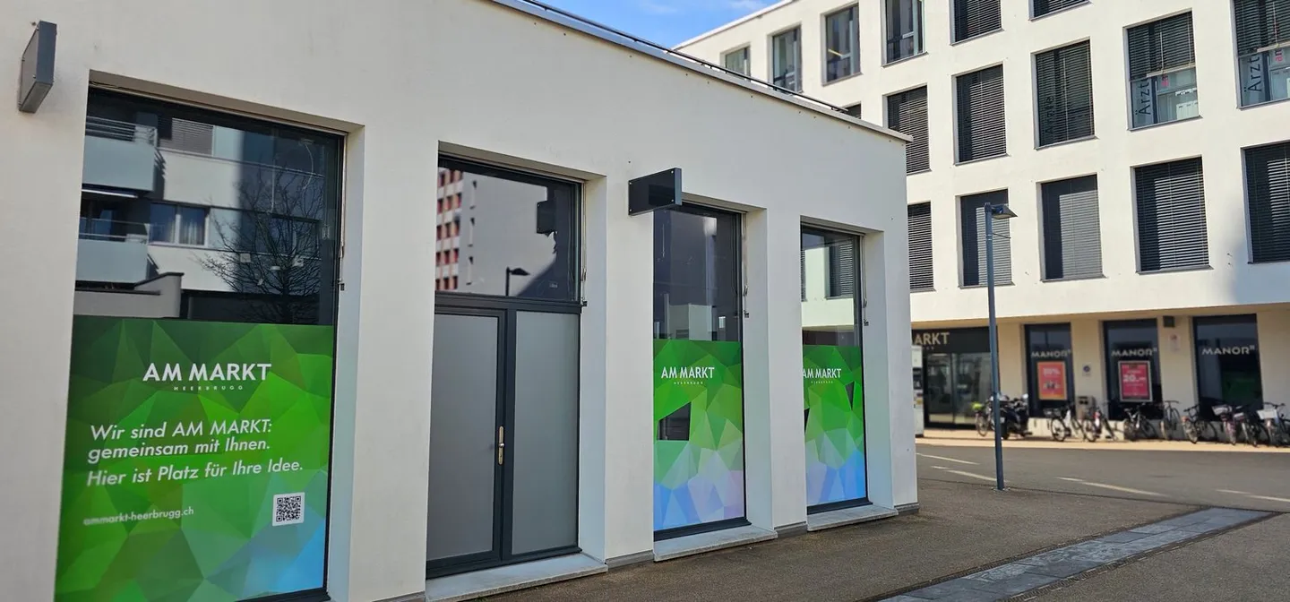 Espace de vente attrayant au centre de Heerbrugg - Photo 2 sur 9