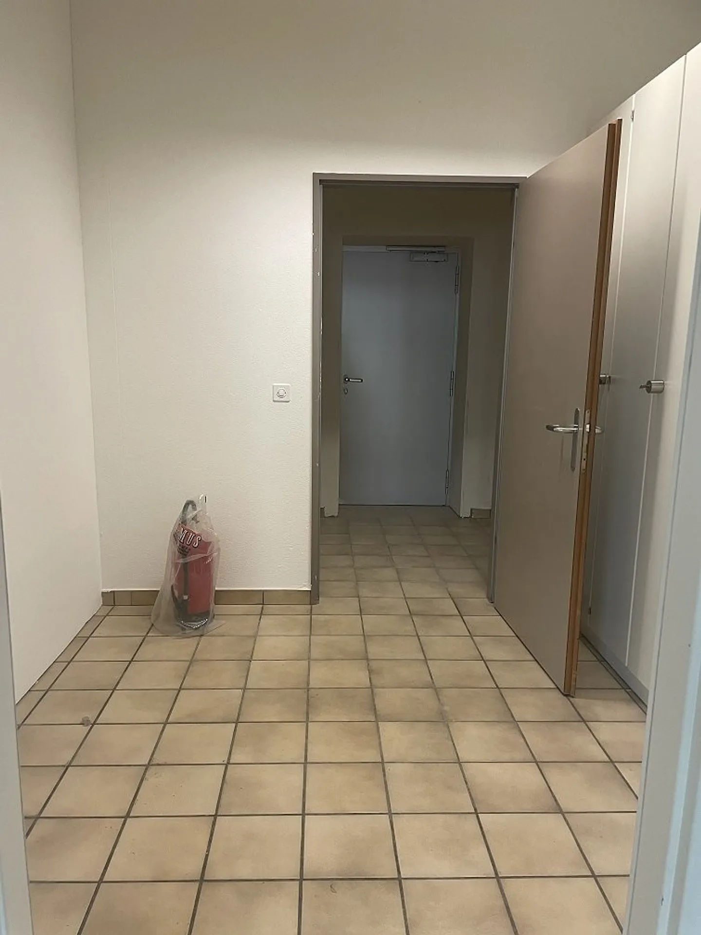 Vielseitige Gewerbefläche in Kleinbasel - Foto 5 von 9