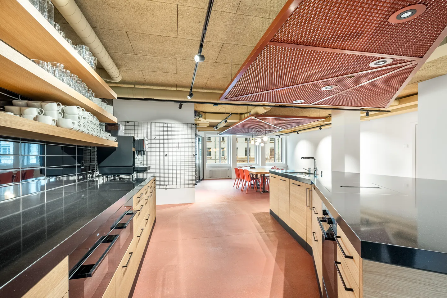 Flexible Office Space Near SBB - Photo 13 of 13