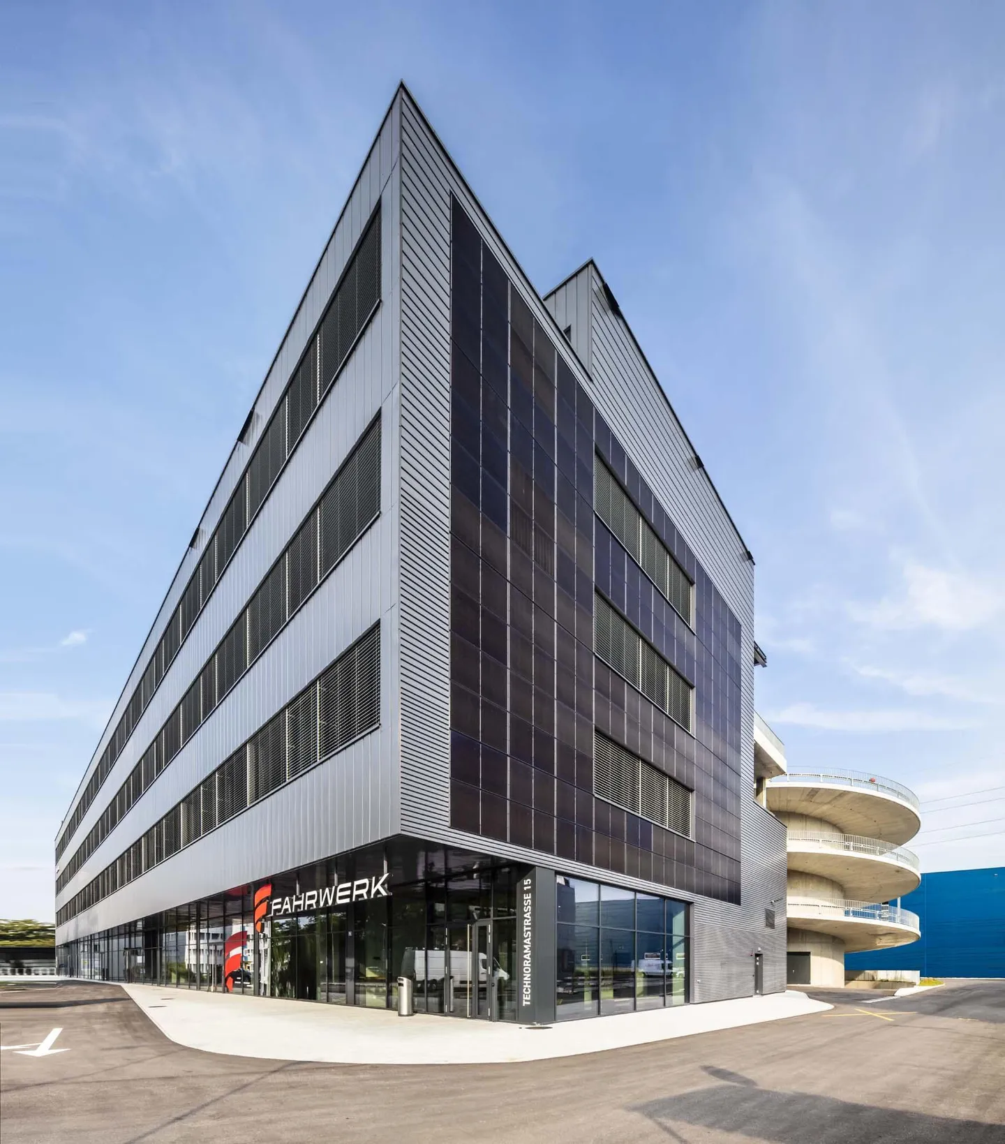 Moderne Gewerbeflächen - Foto 7 von 8