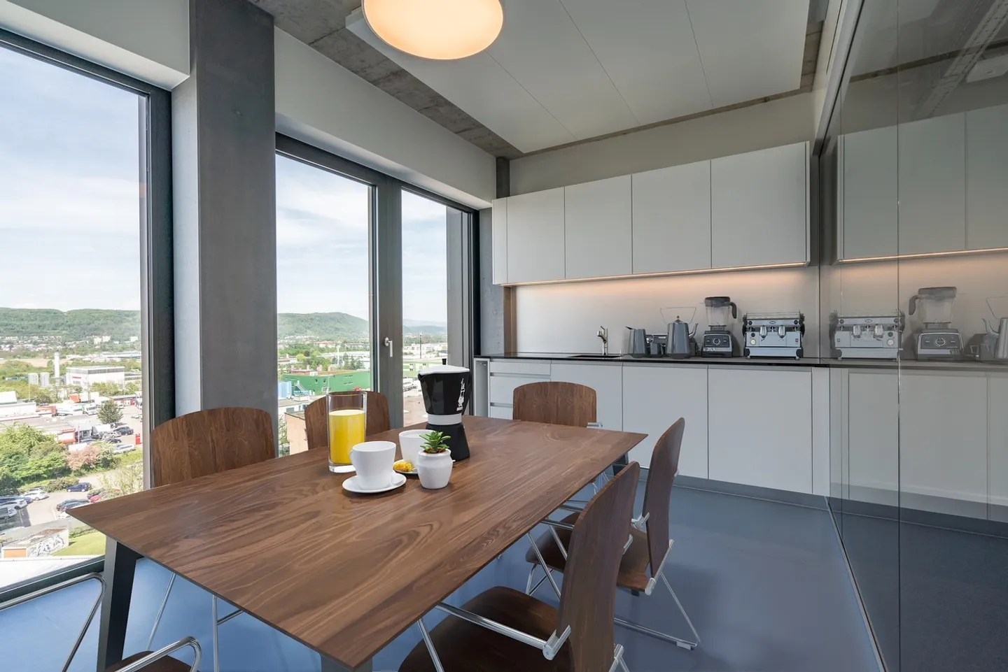 Modernes Büro im Ceres Tower - Foto 4 von 6