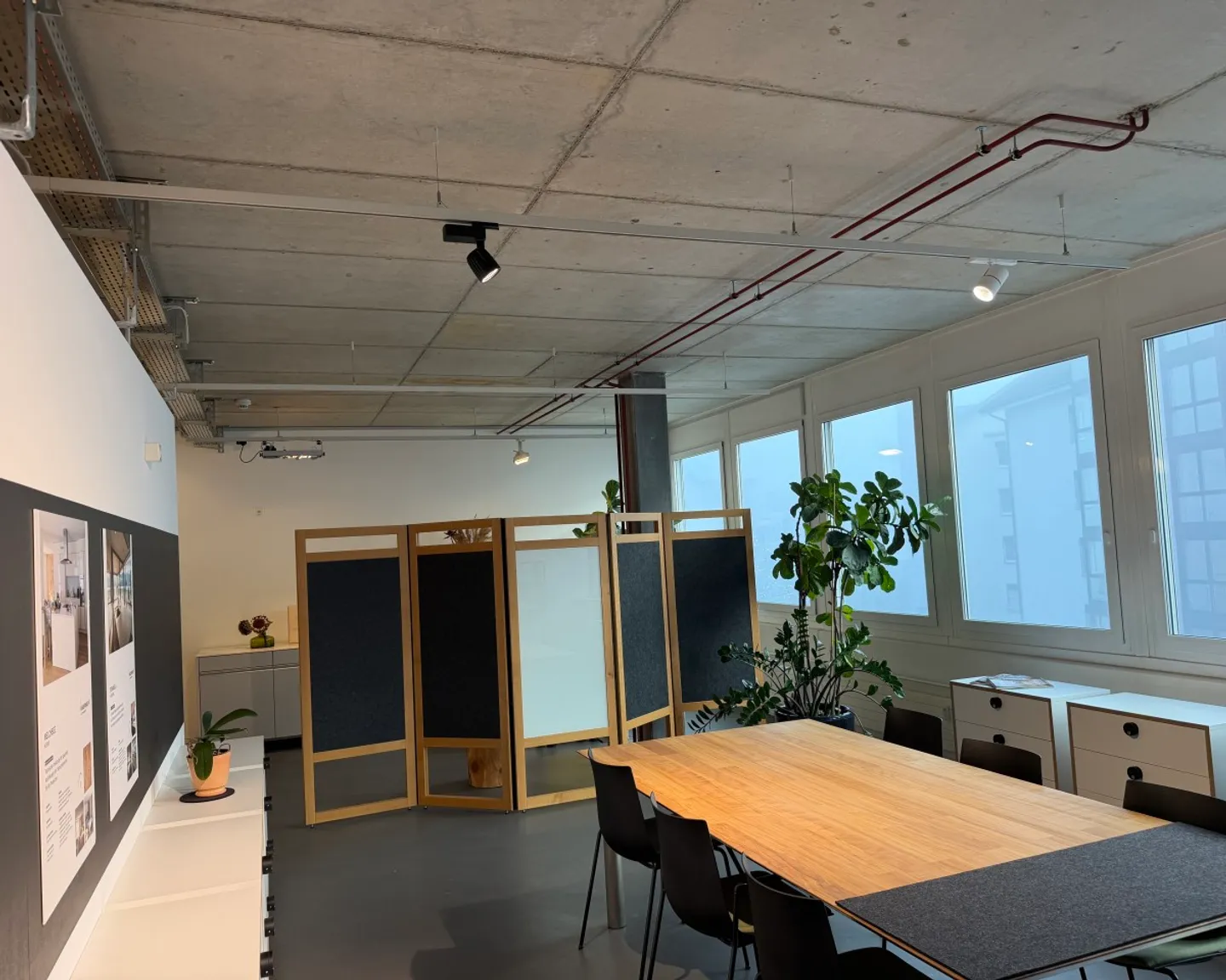 Office space with flexible expansion options - Photo 3 of 8